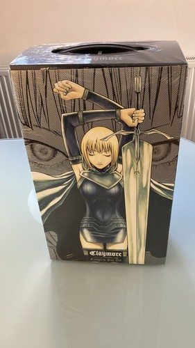 Viz media claymore manga - media,
